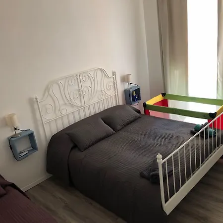 Dede's Pensión Trieste
