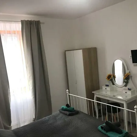 Πανσιόν Dede's Τεργέστη